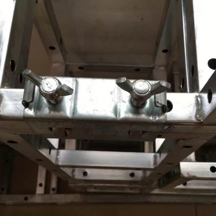 Hot dip galvanized square tube truss clip 40 02