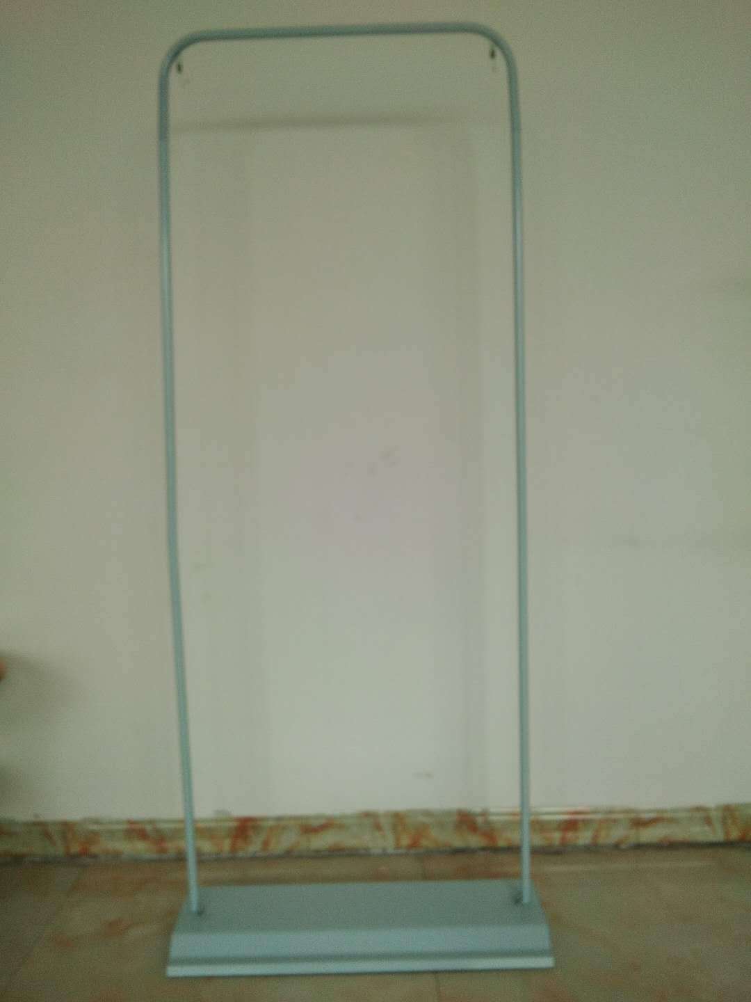 Spring hook iron door display rack 59