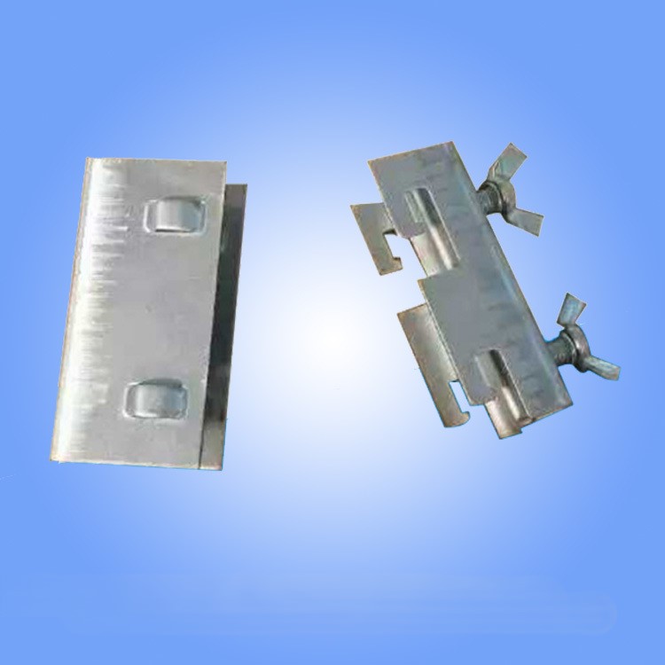 Truss snap fast connector clip connector 42